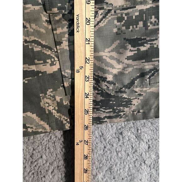 US Air Force Mens Utility Coat Camouflage Jacket Size 44 Short W Tech SGT Strip - Picture 11 of 16
